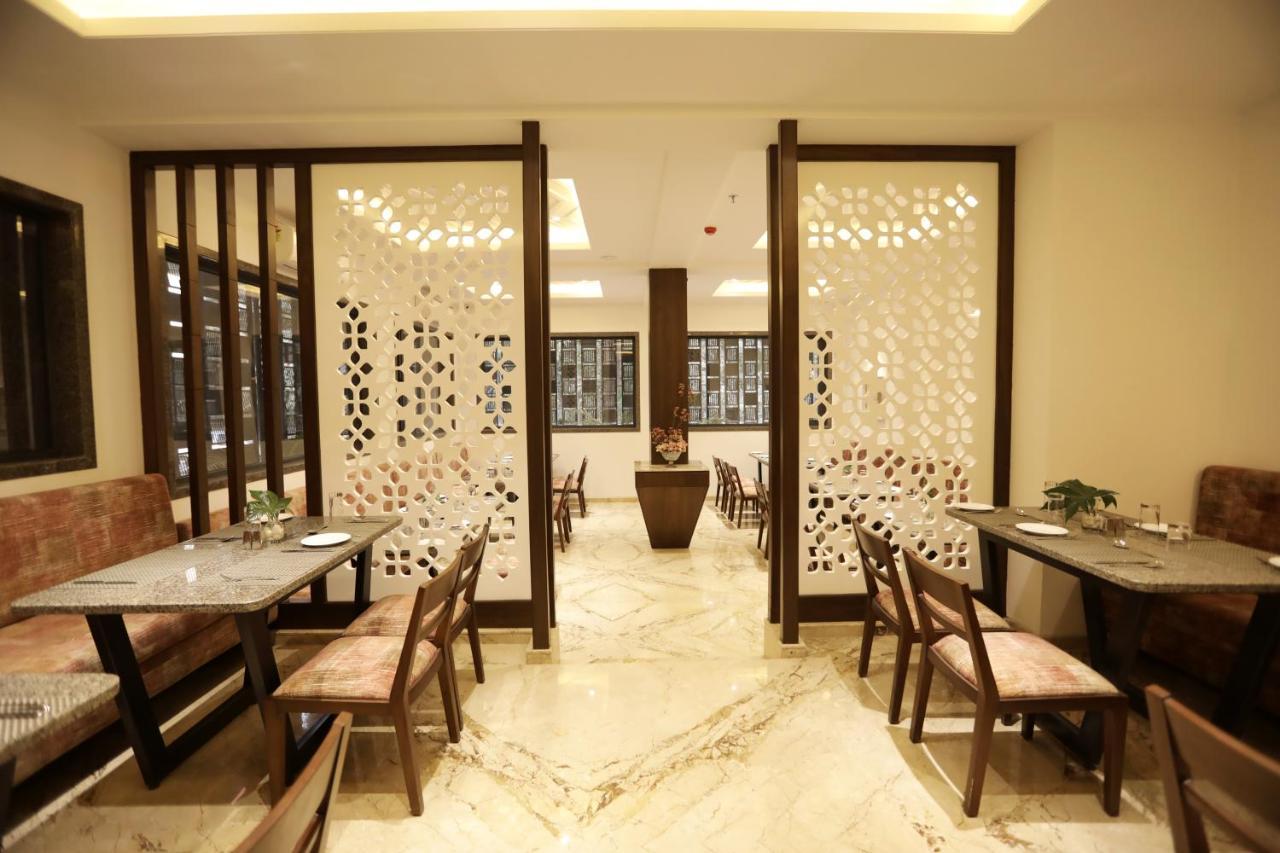 Hotel Shourya Residency Gulab Bagh Udaipur Exterior foto