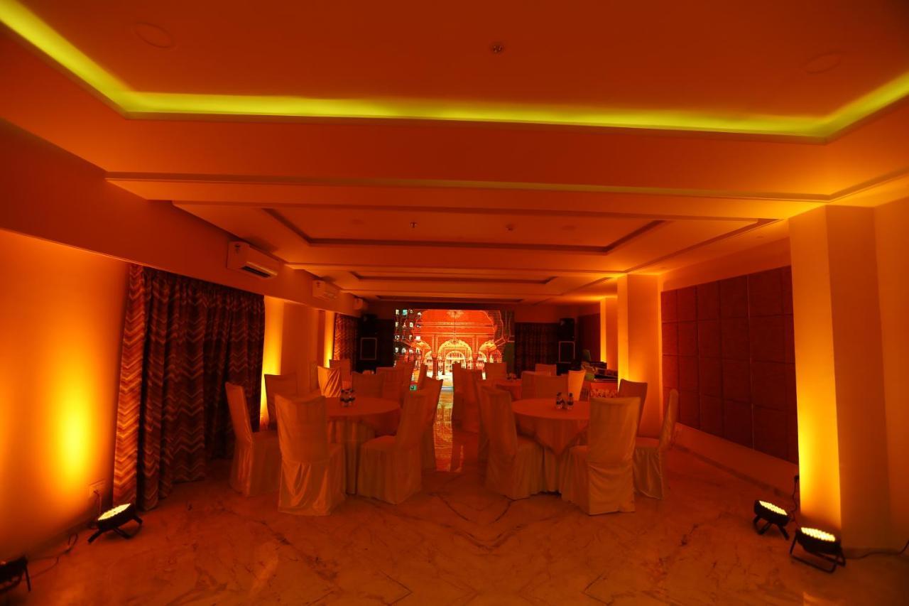 Hotel Shourya Residency Gulab Bagh Udaipur Exterior foto